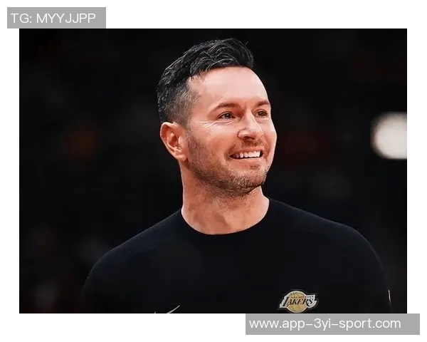 雷迪克强调防守体系的重要性每位球员需在每个回合全力以赴