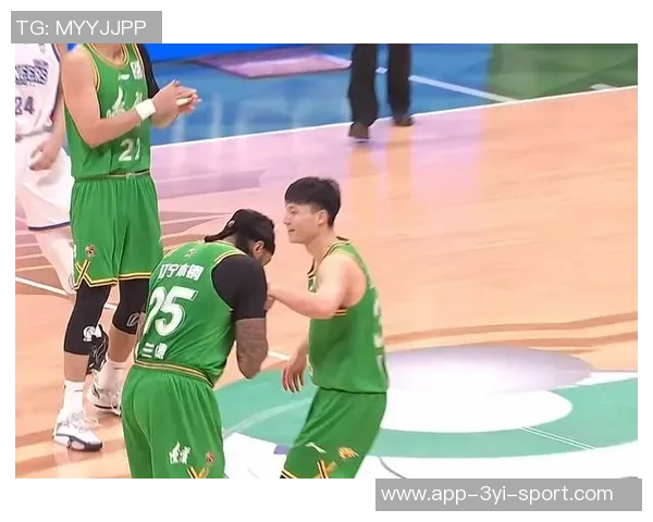 CBA赛场精彩纷呈广东战胜深圳辽宁力克江苏广厦轻松过关山东险胜北京